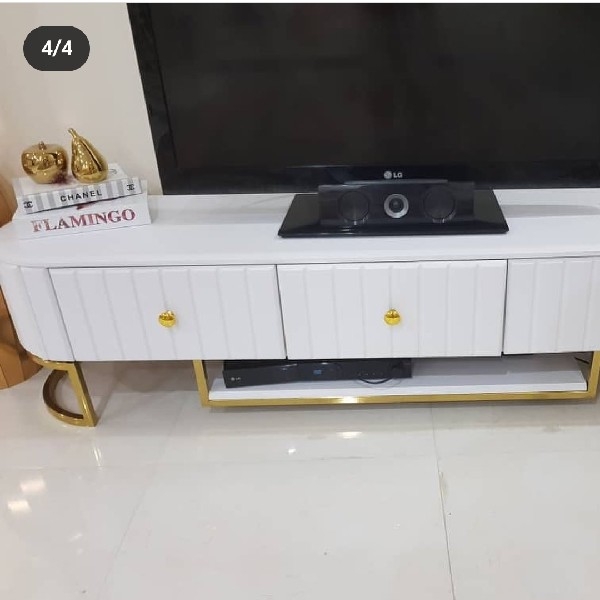 میز تلوزیون