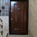 اَژدرب تولید کننده انواع درب ضدسرقت و چوبی در اراک