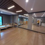 دکوراسیون ، بازسازی ،کابینت ، نورپردازی و برق ساختمان