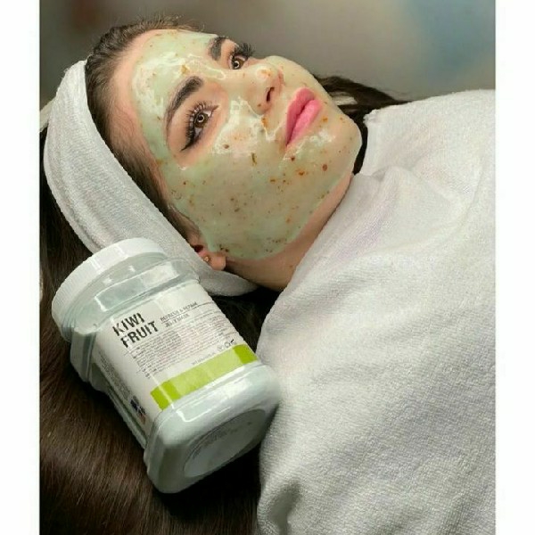 پاکسازی پوست و فشیال