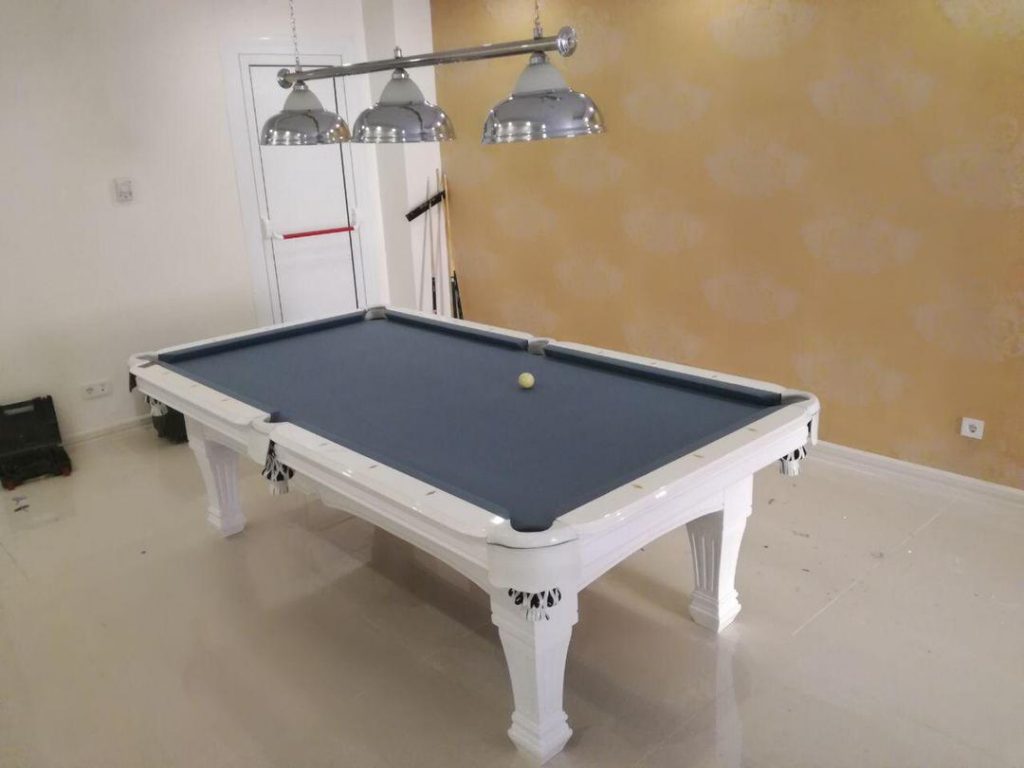 میز بیلیارد