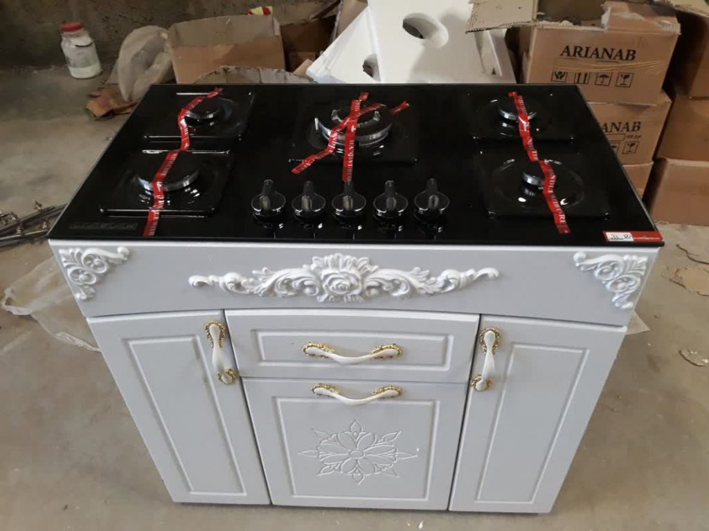 اجاق گاز کابینت دار
