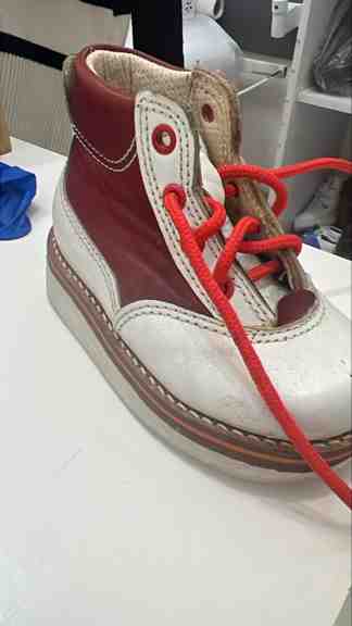 کفش طبی تمام چرم بهکارنیک