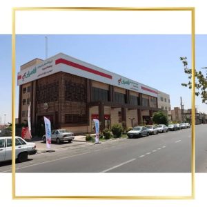 فروش ویژه مرغ کامل در هایپر فامیلی پرند