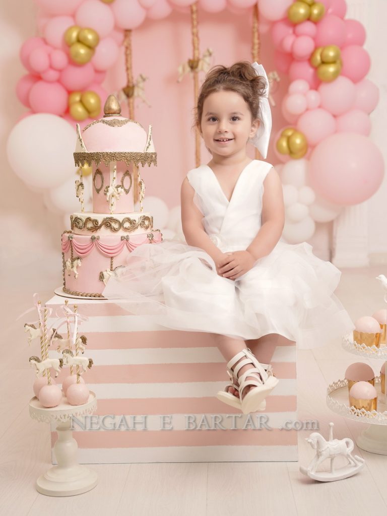 عکس نوزاد در منزل